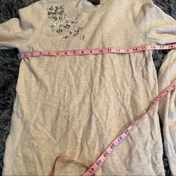 SAKS FIFTH AVENUE Black Label Embellished Cashmere Sweater In Beige- Size Medium - Picture 11 of 11